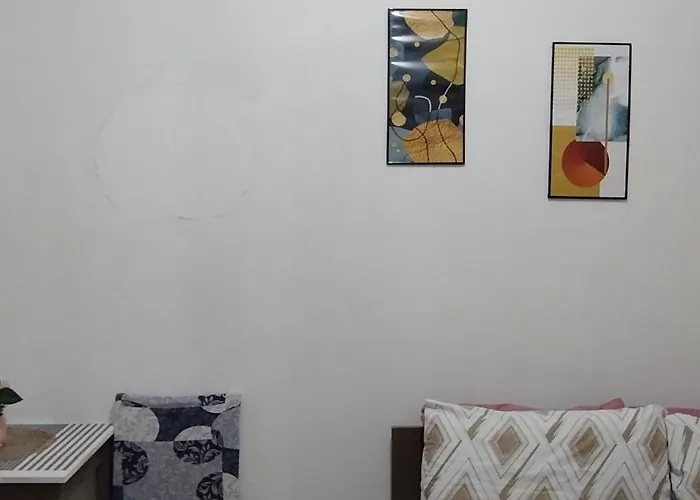 Jjmc 36 With Netflix And Unli Wifi Apartment
